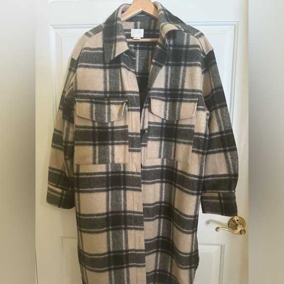 H&M Flannel Shacket - Picture 7 of 7